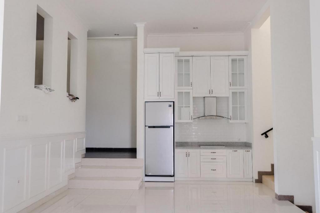 Hotel Oyo 1110 Ijen Butik House Malang Esterno foto
